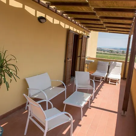 Apartment In Mit Panoramaterrasse By Interhome Alberese