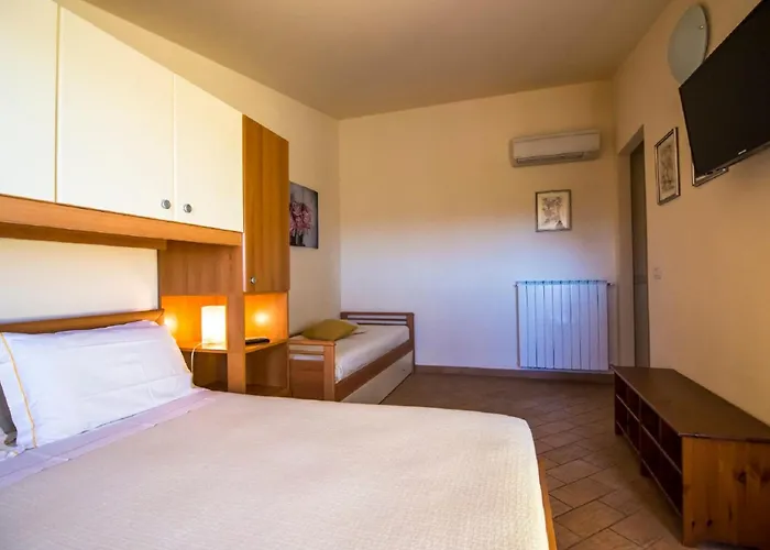 Apartment In Mit Panoramaterrasse By Interhome Alberese